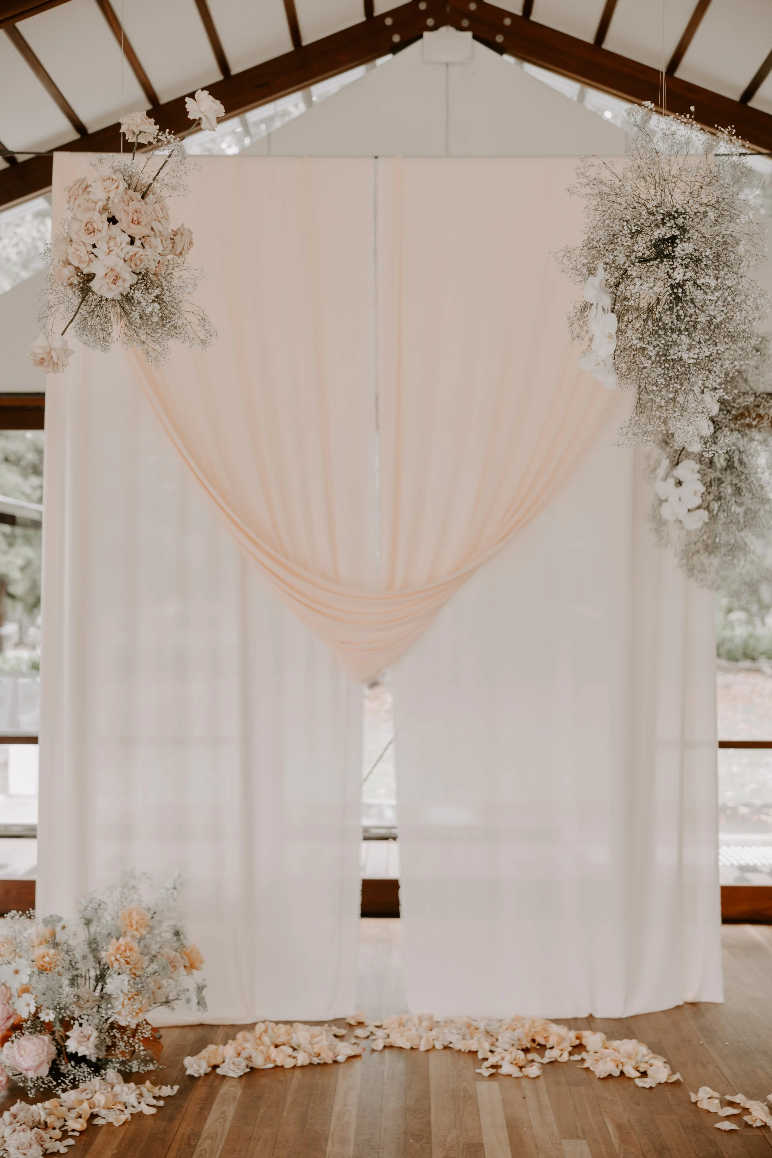 QINGNING + CALVIN, CABARITA PARK CONSERVATORY