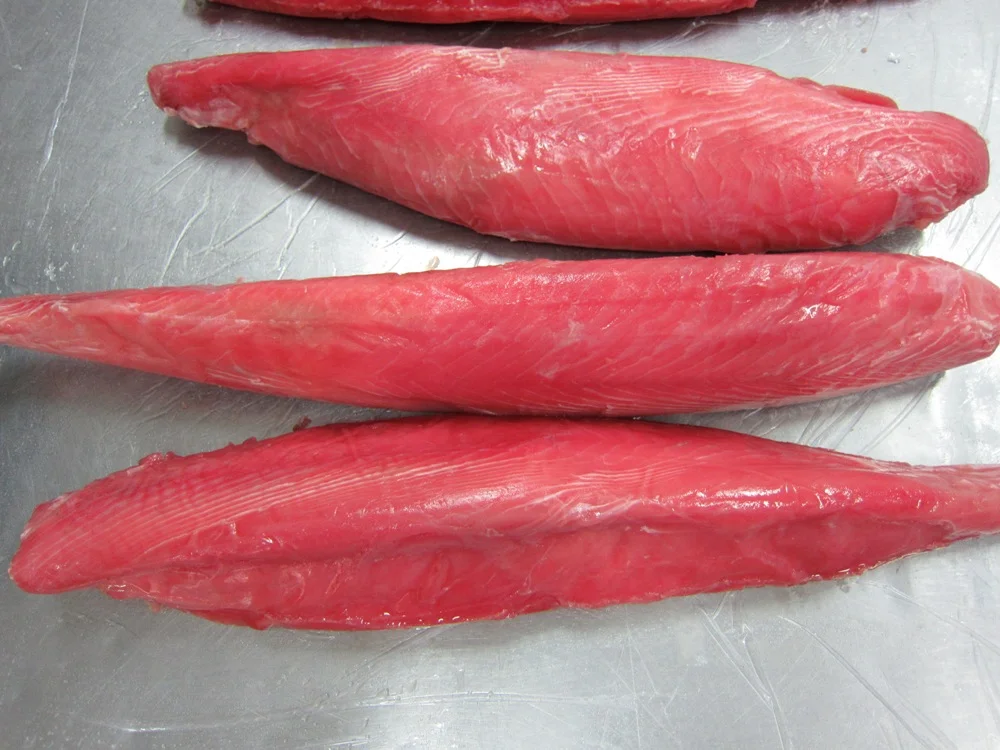 Defrost Tuna Loin CO treated.JPG