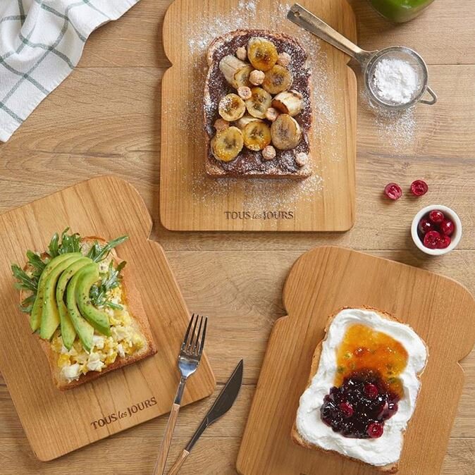 Serving board for Tous les Jours, Jakarta