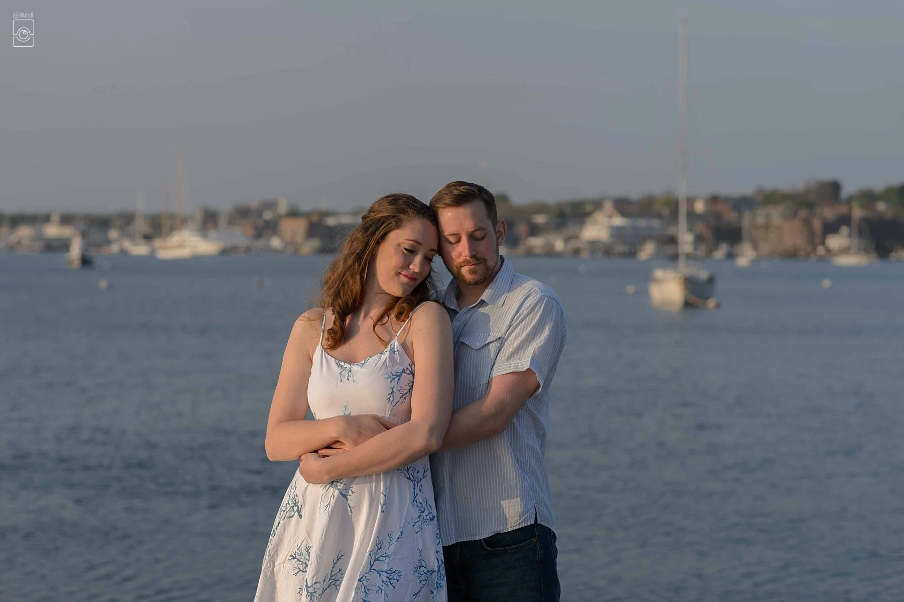 026S+LHBP_8380Engaged_KingsPark_Newport_RI©HilaryBPhotography_WEB.jpg