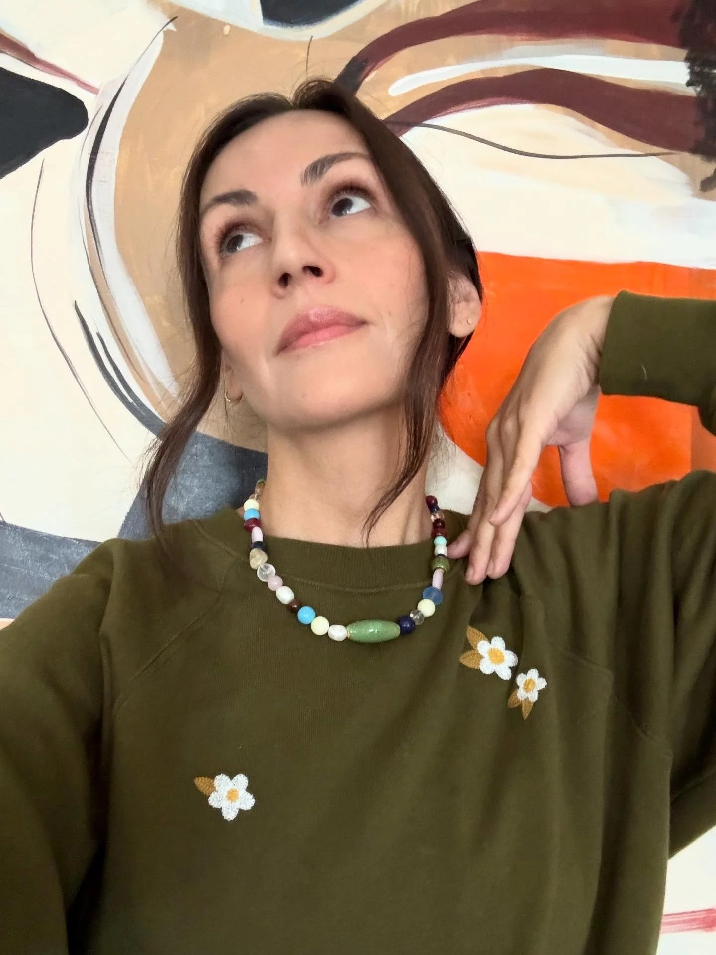 New Laurel Necklace, available today, this chunky gem necklace has everything you want this fall. 🙌🏼 🍂 

#chunkybeads #beadnecklace #fallbeads #ceramicbeadsjewelry #handmadebeads
#madeincolorado