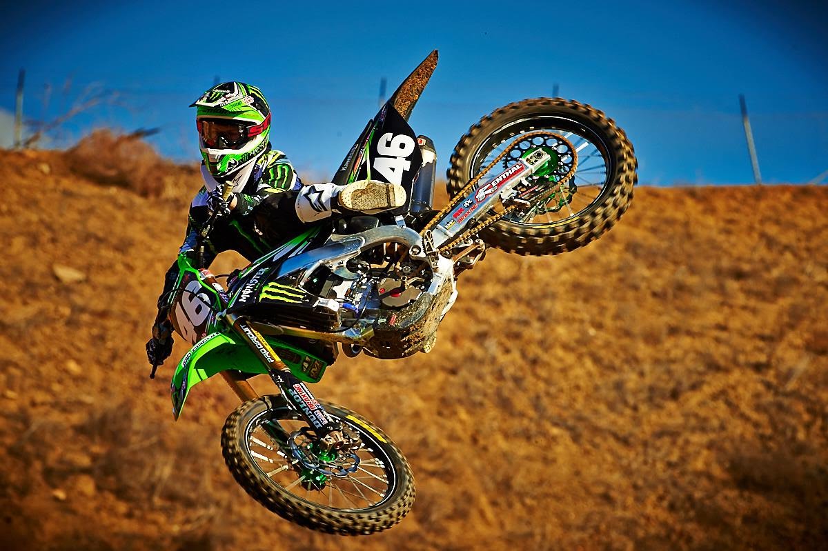 The Bamboo Body - Blog - Riders training: muscle shortening in motocross