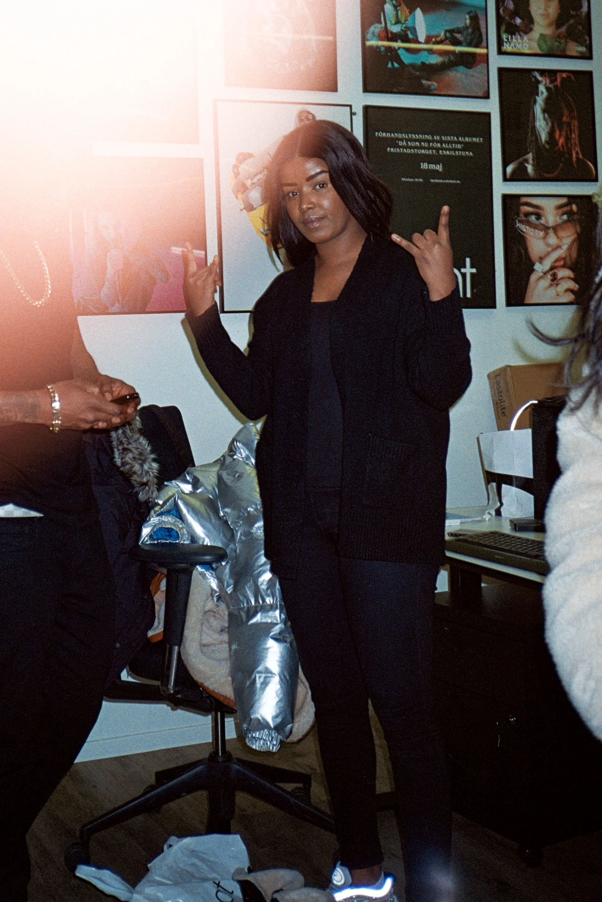 Art_by_Esse_02Photo26_26.jpg