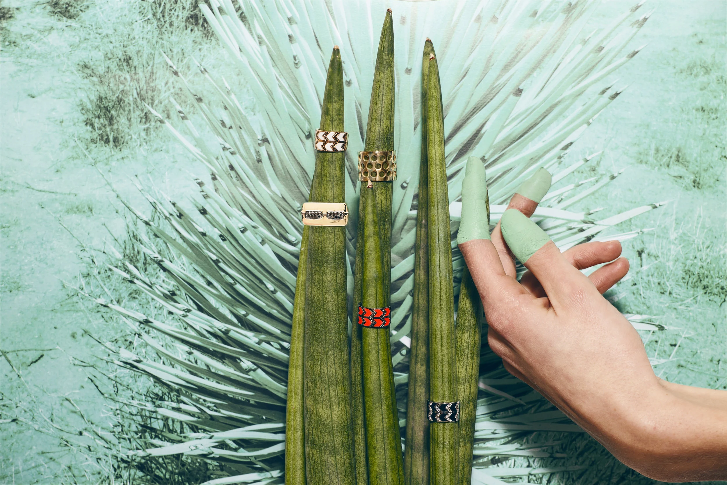 Jewelry-Editorial-Jewelry-Images-Jewelry-Bliss Rose-Luisaviaroma-Designer-Amusingold.jpg