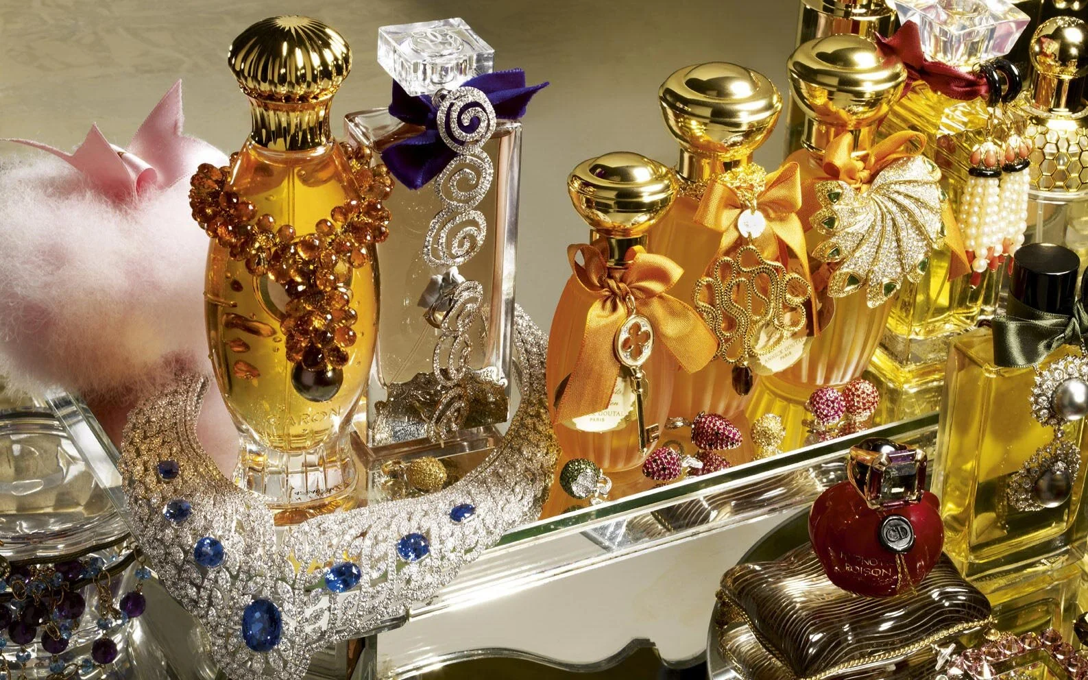 Profumerie-book-2.jpg