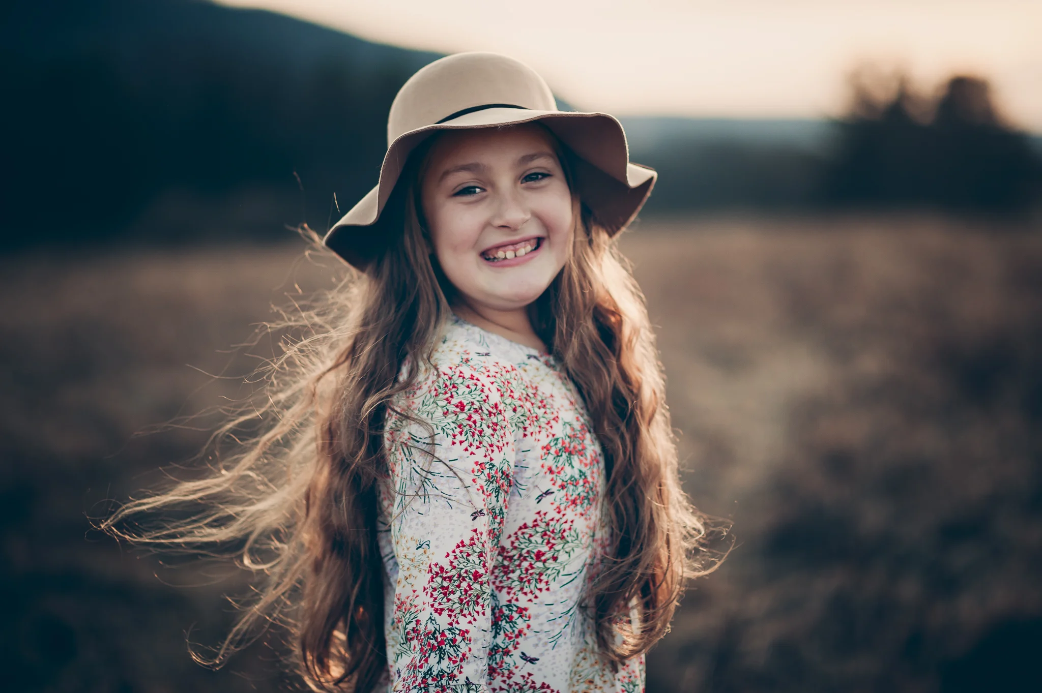 outdoor sunset session near hazleton pennsylvania