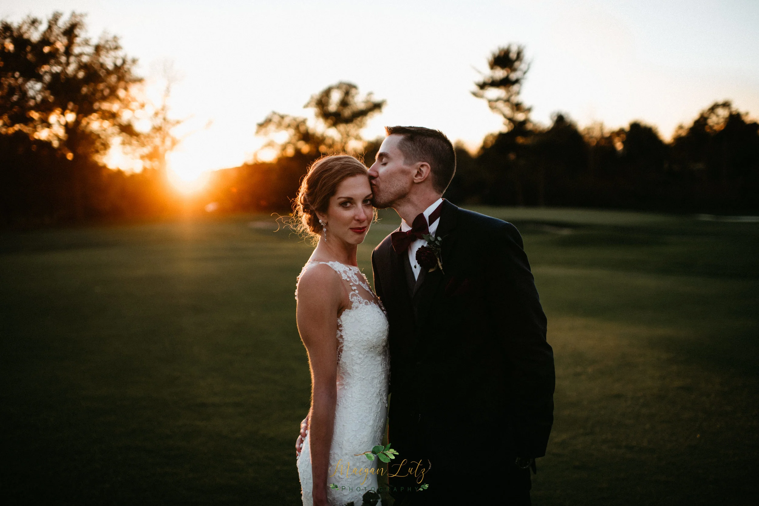 NEPA Scranton Wedding photographer at the Glen Oak Country Club in Clarks Summit, PA
