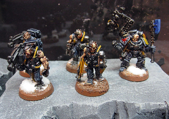 Space Wolves – Servitors