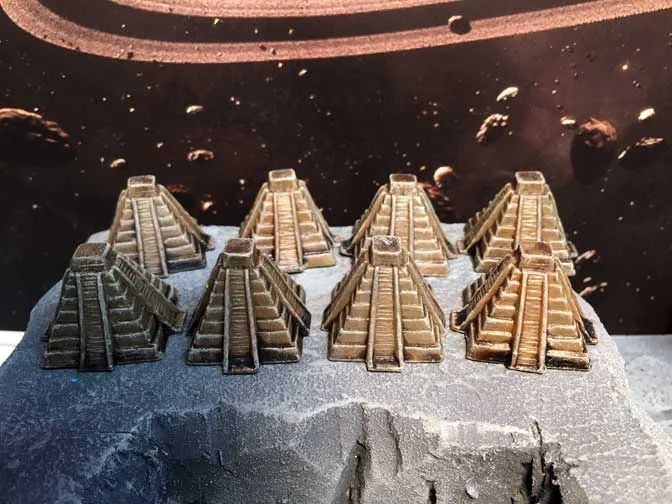 Fortune & Glory: The Cliffhanger Game - Pyramids