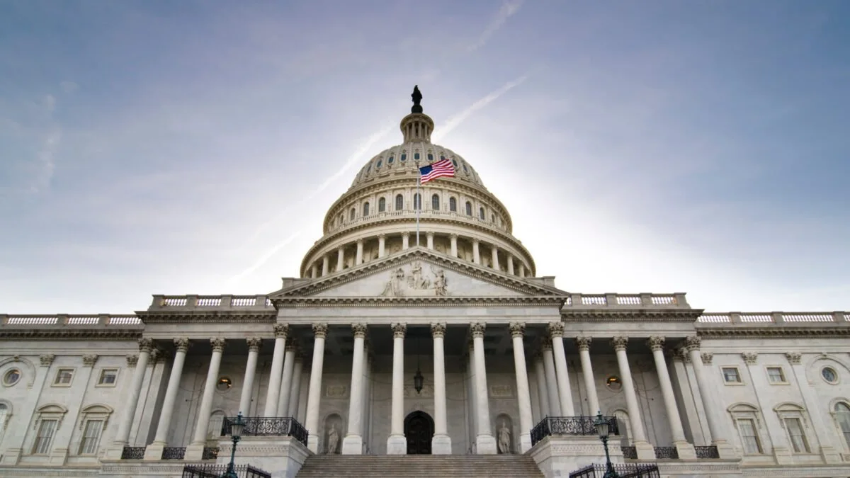 Headache Patients Go to Washington