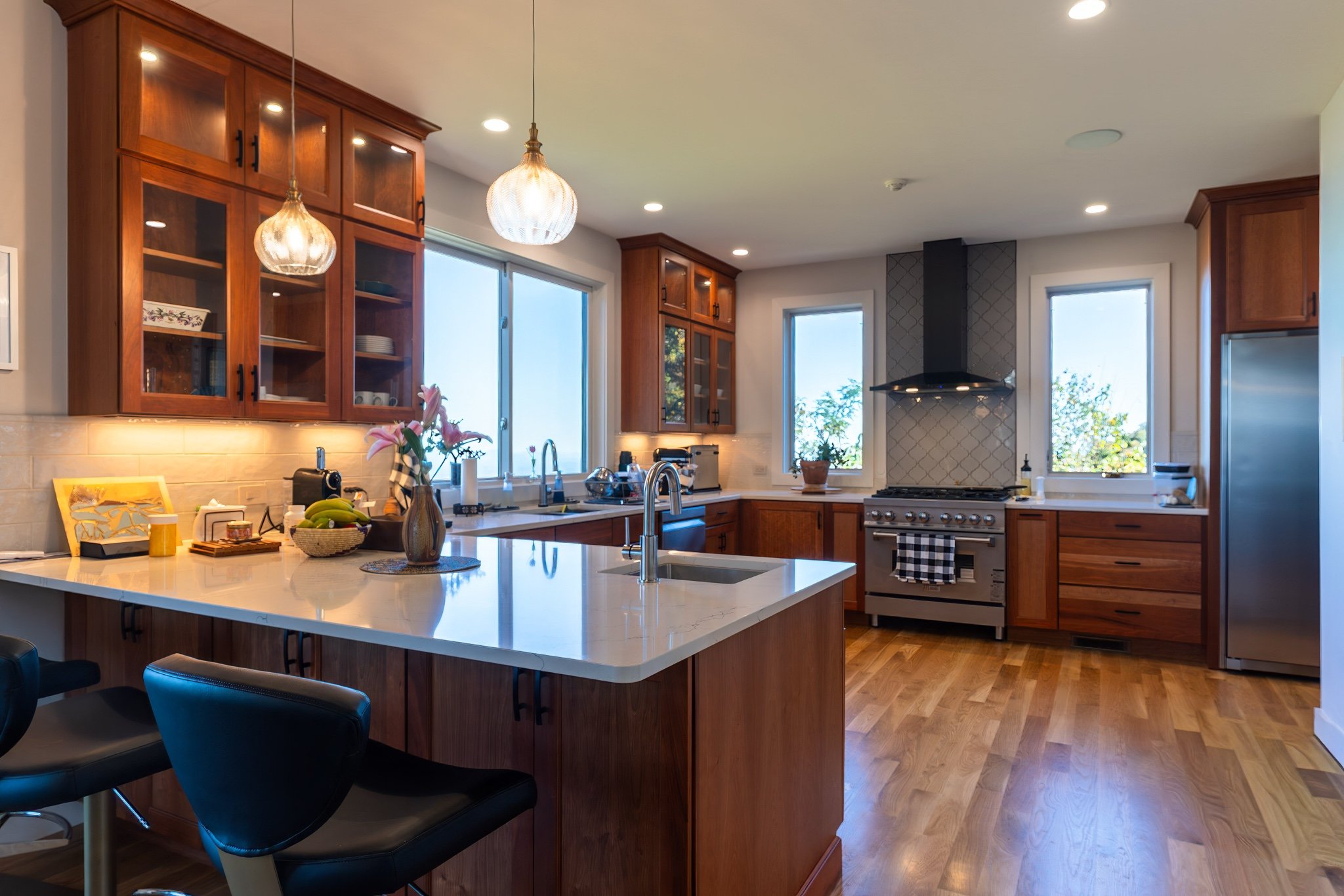custom-kitchen-cherry-cabinets-mountain-home.jpg