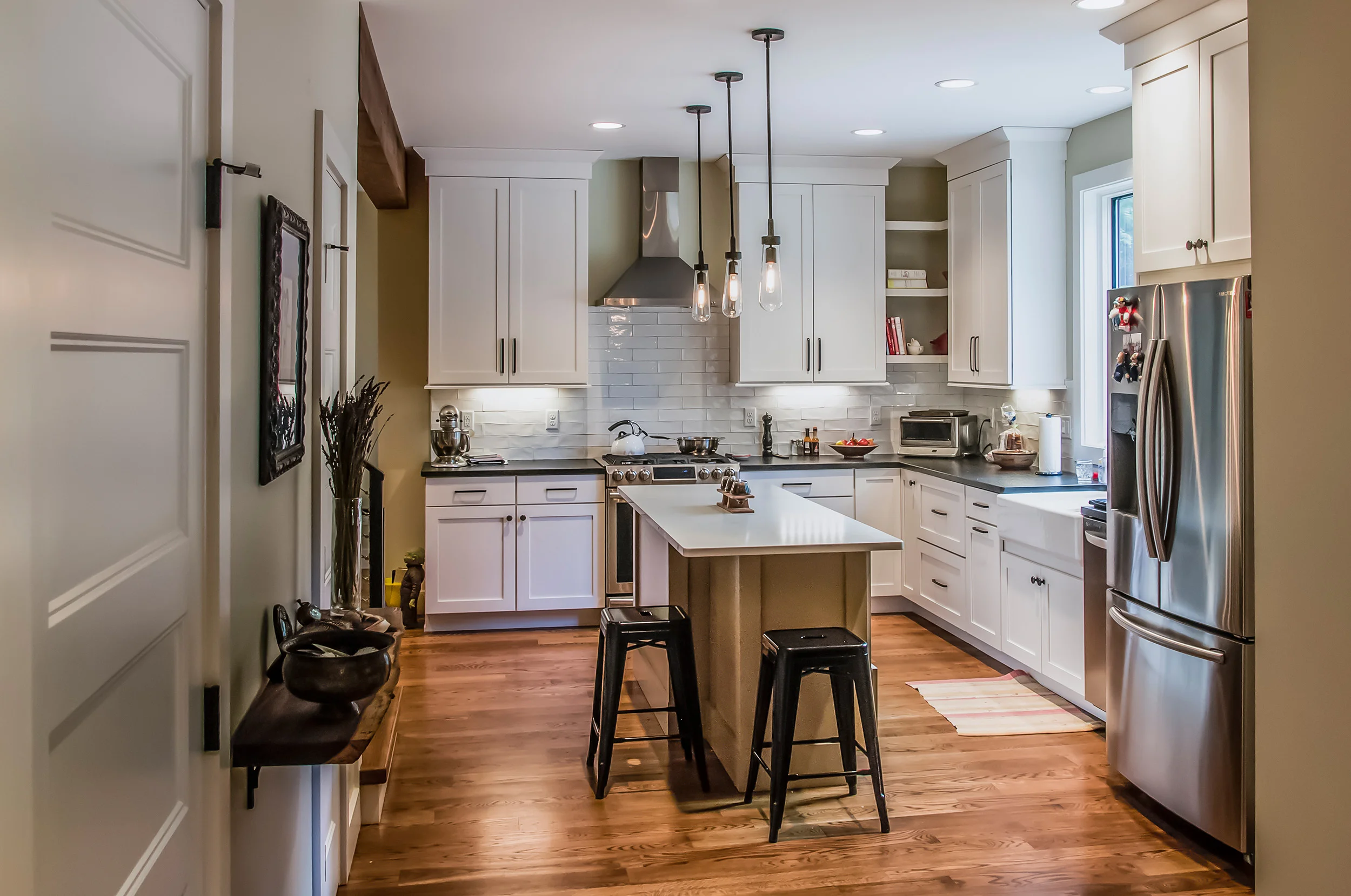 Contemporary Kitchen (Copy)