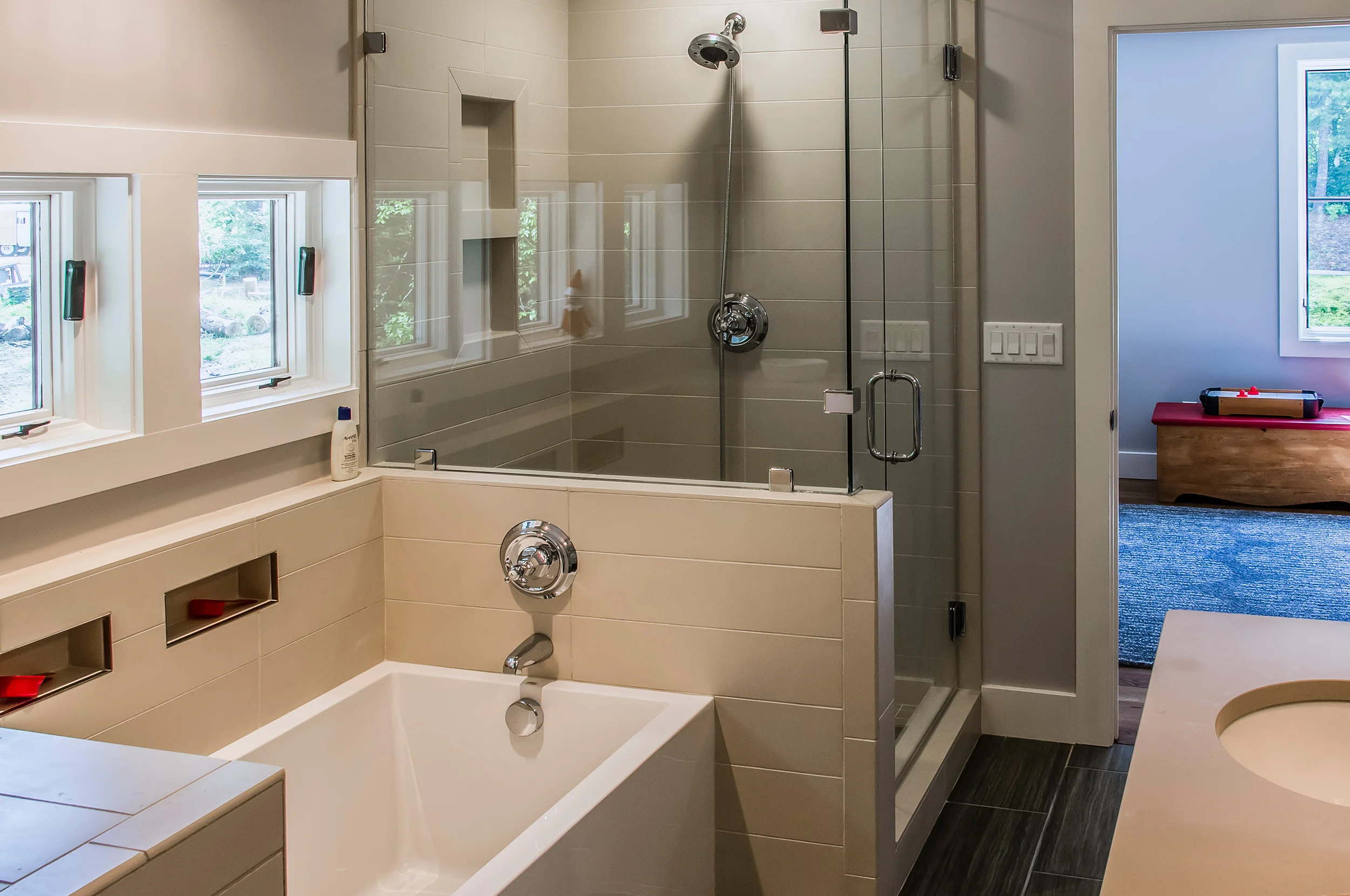 Young-14-bath.jpg