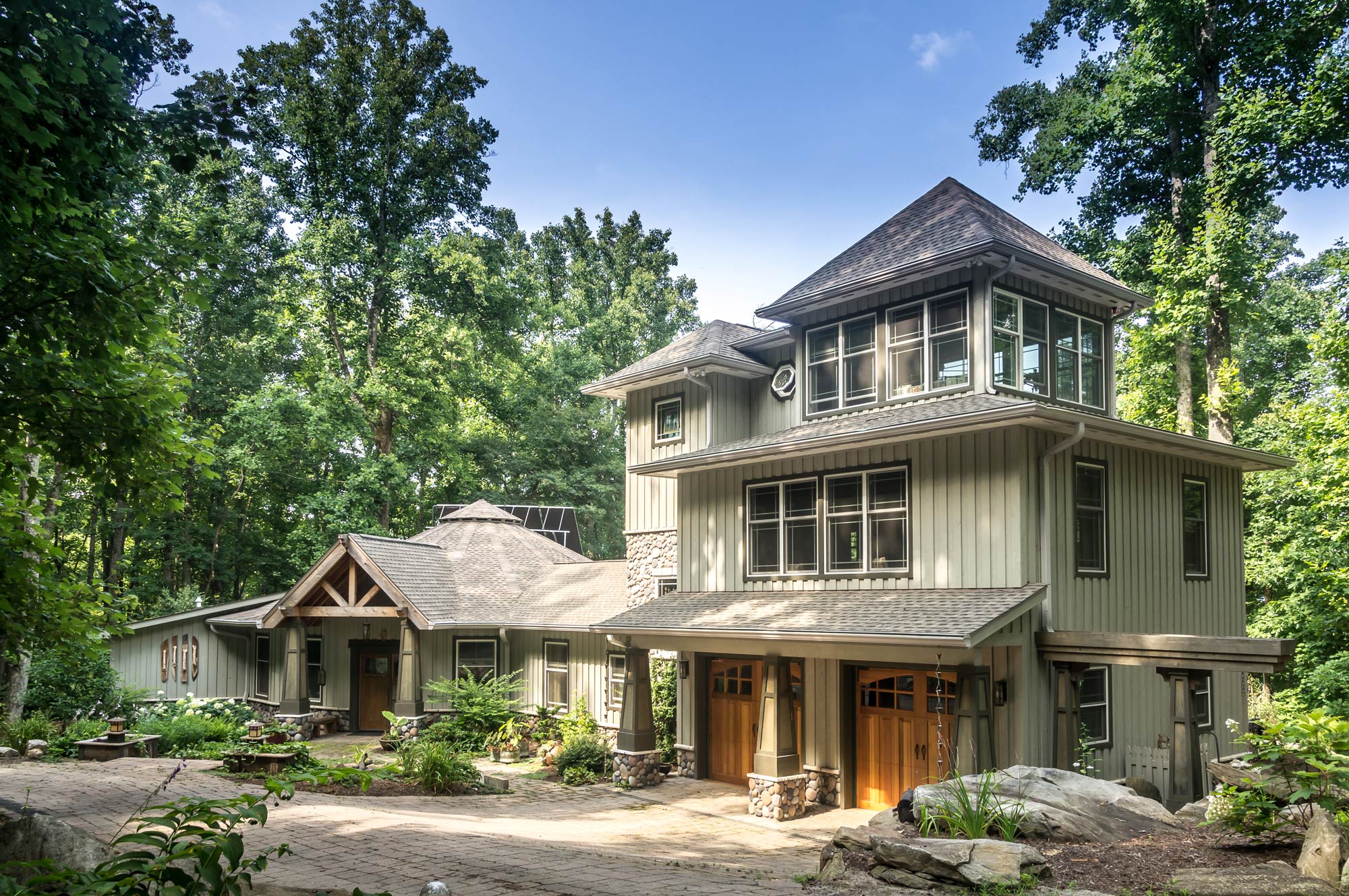 Black Mountain Compound