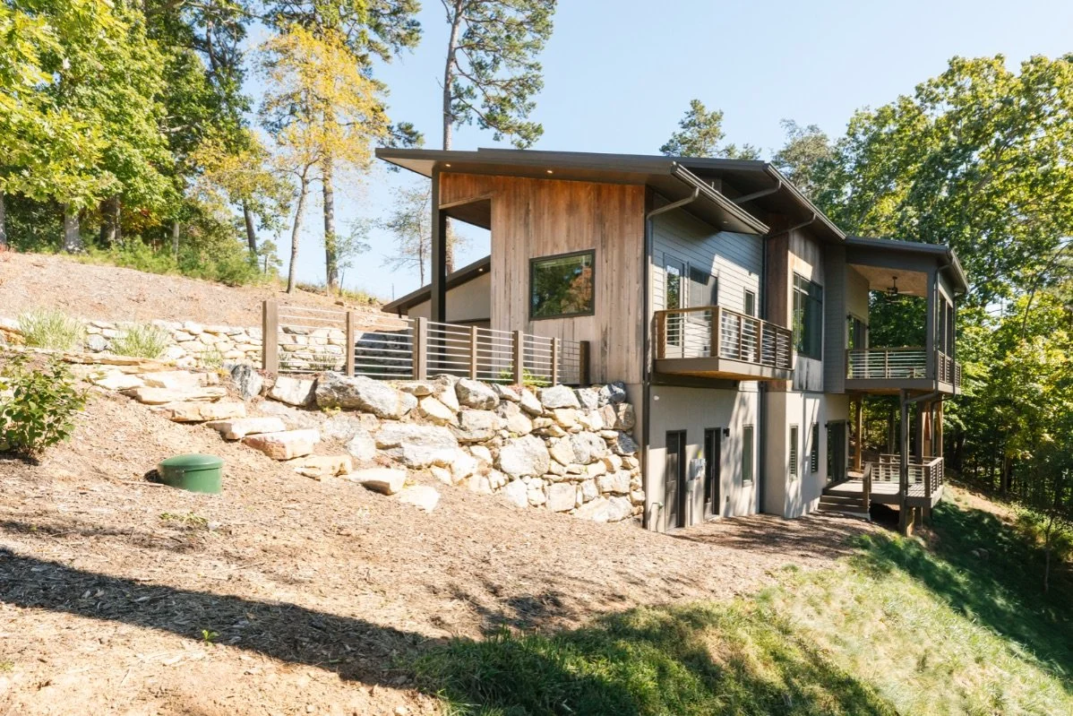Riverside View Contemporary_40.jpg