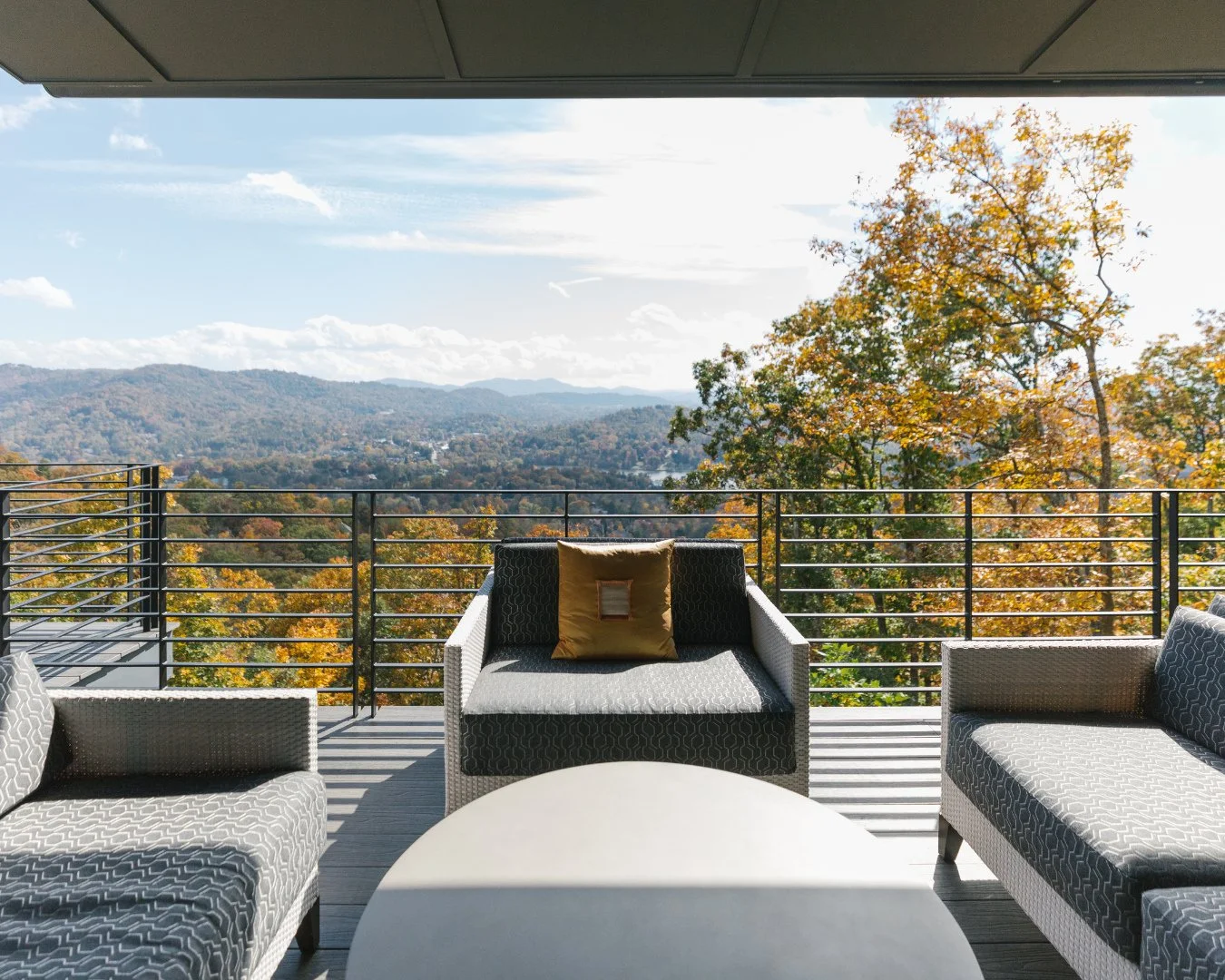 Rain or shine, there&rsquo;s no place like this two-level covered deck.⁠
⁠
With that view of the Blue Ridge Mountains and the outdoor kitchen on the side, you could spend all summer here, and it still wouldn&rsquo;t feel like enough time.⁠
⁠
Dreaming