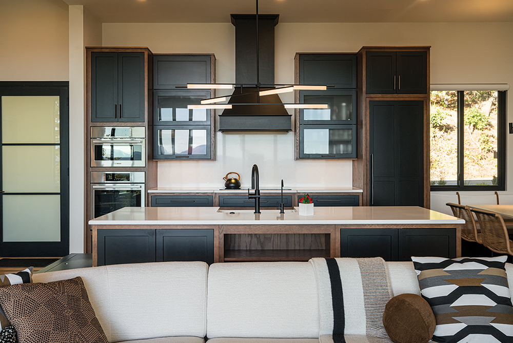asheville-two-tone-kitchen-oak-black-starmark-cabinets.png