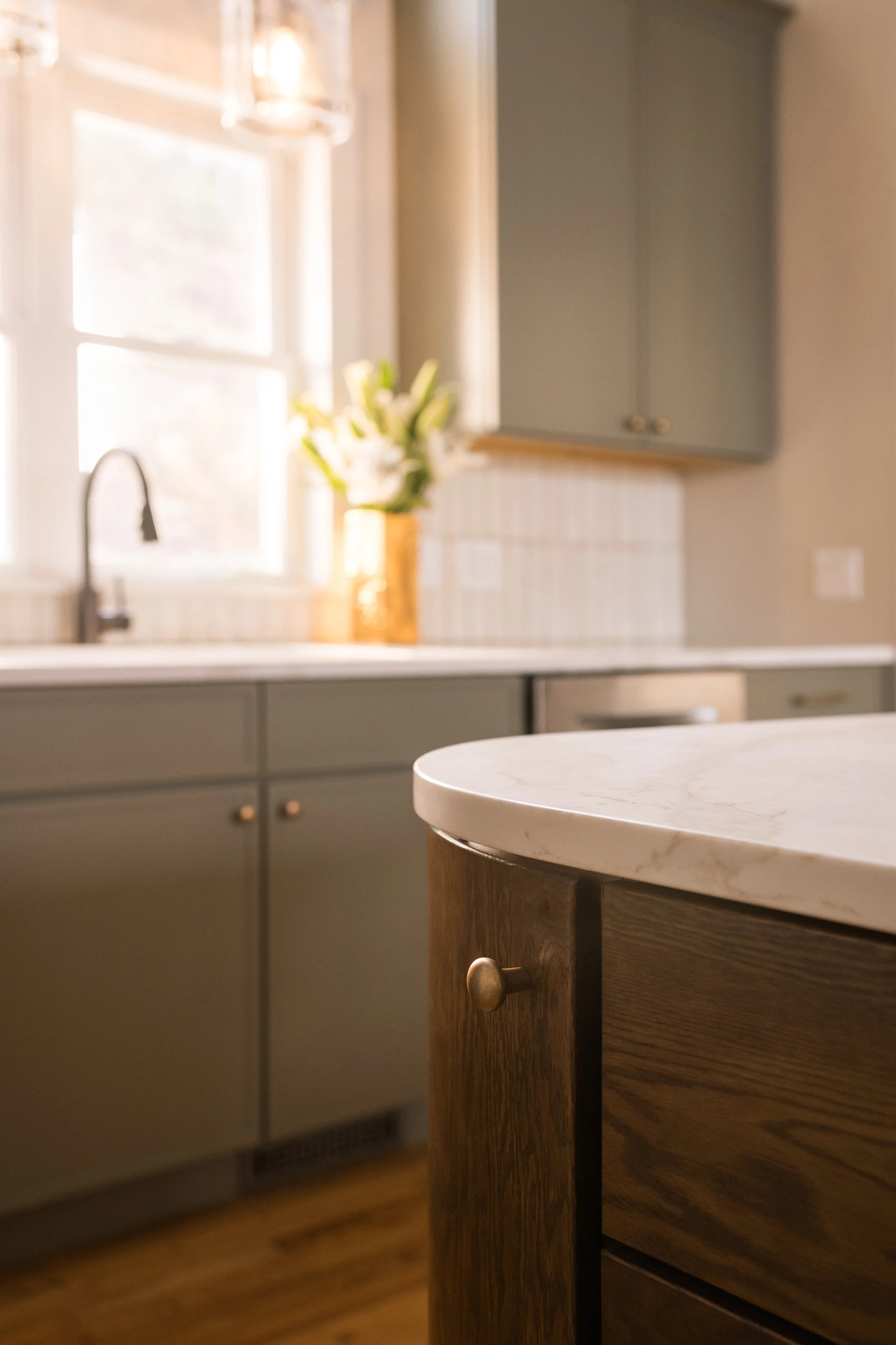 Bonnie Dietrich - HomeDesignCenterDec.2024_ChelseaLanePhotography-24.jpg