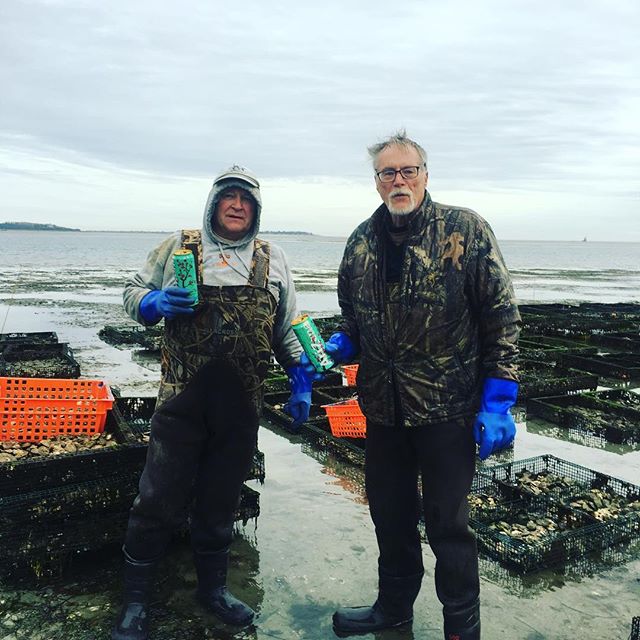 Two familiar faces from the farm. Always enjoy Arizona ice tea, no matter the season #eatoysters