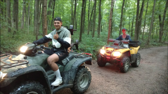 Moritz and Mathis at Sunnivue.png