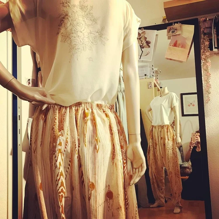 holz print bloomers.jpg