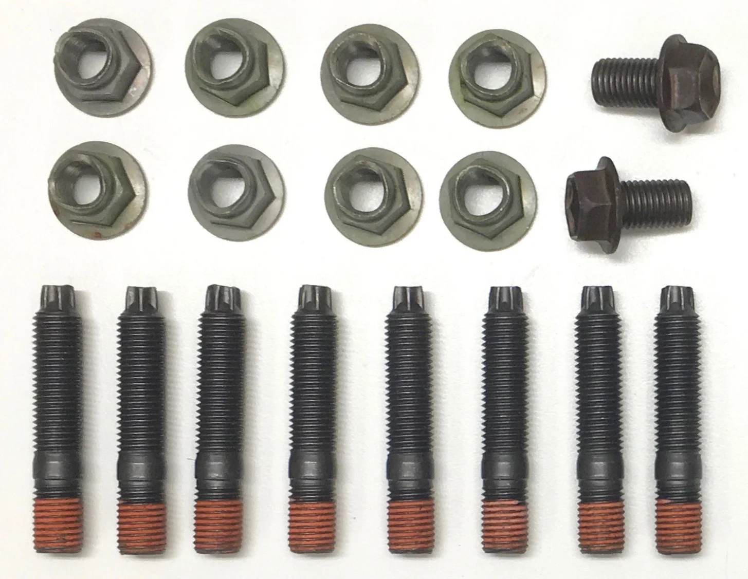 exhaust stud, nut and bolt kit — 22RE Performance