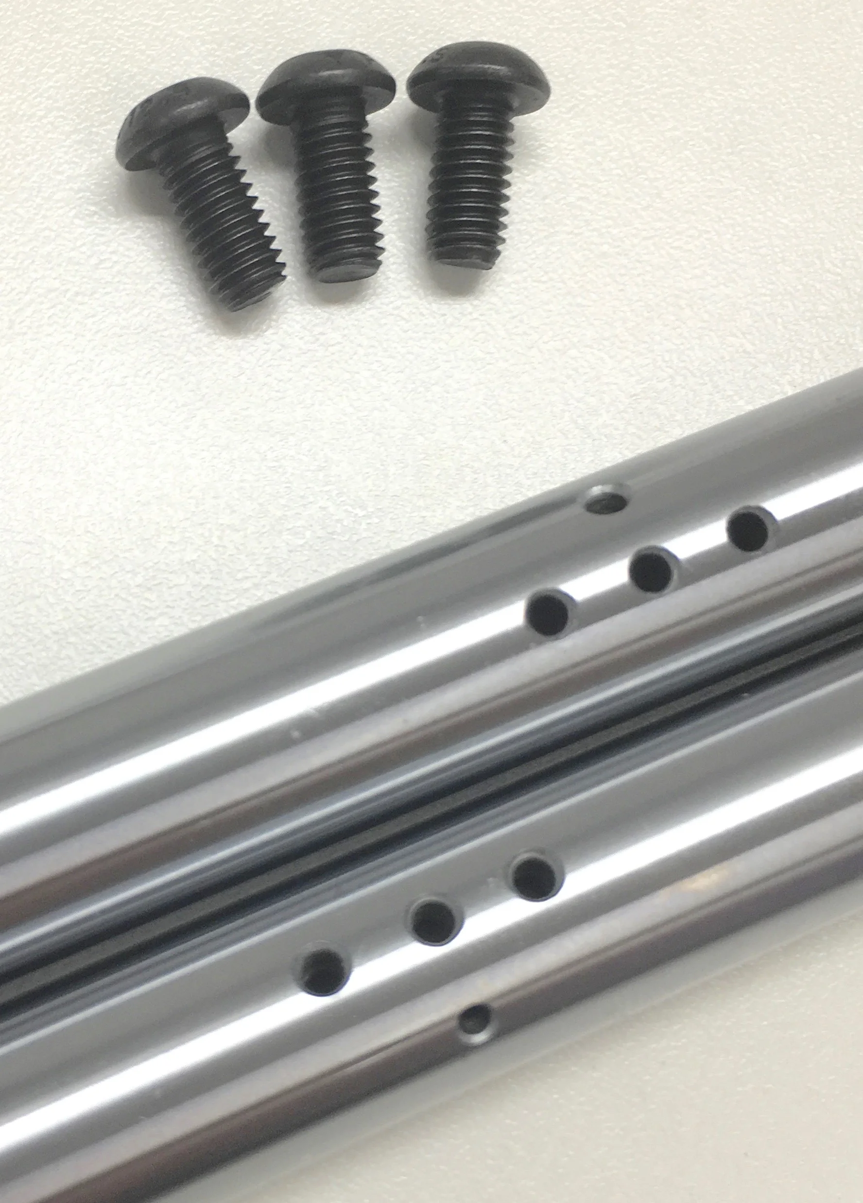 higher oiling capacity rocker arm shafts — 22RE Performance