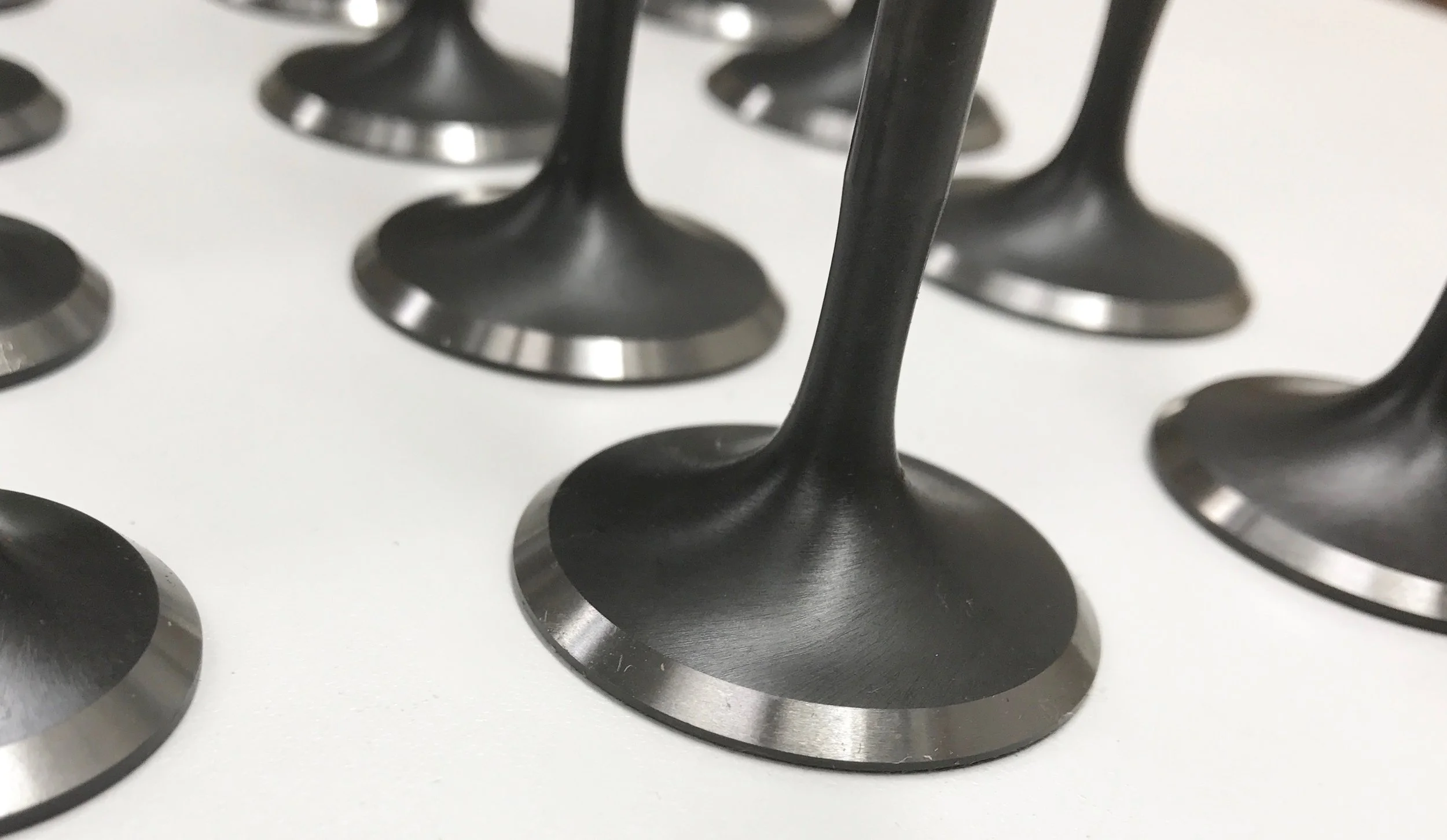 1mm oversize stainless steel valve set (2RZ and 3RZ) — 22RE Performance