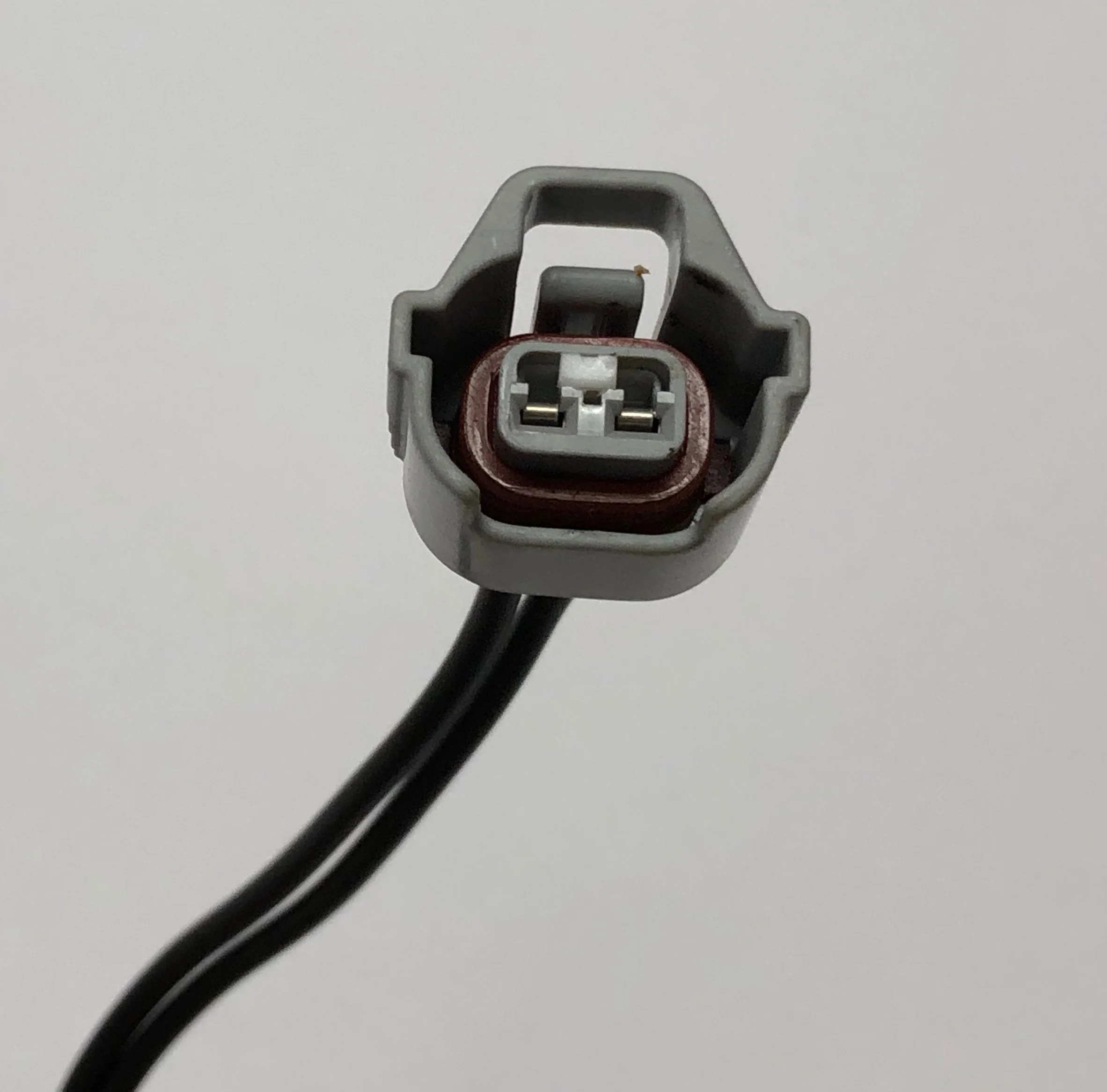fuel injector harness connector (1989+ — 22RE Performance