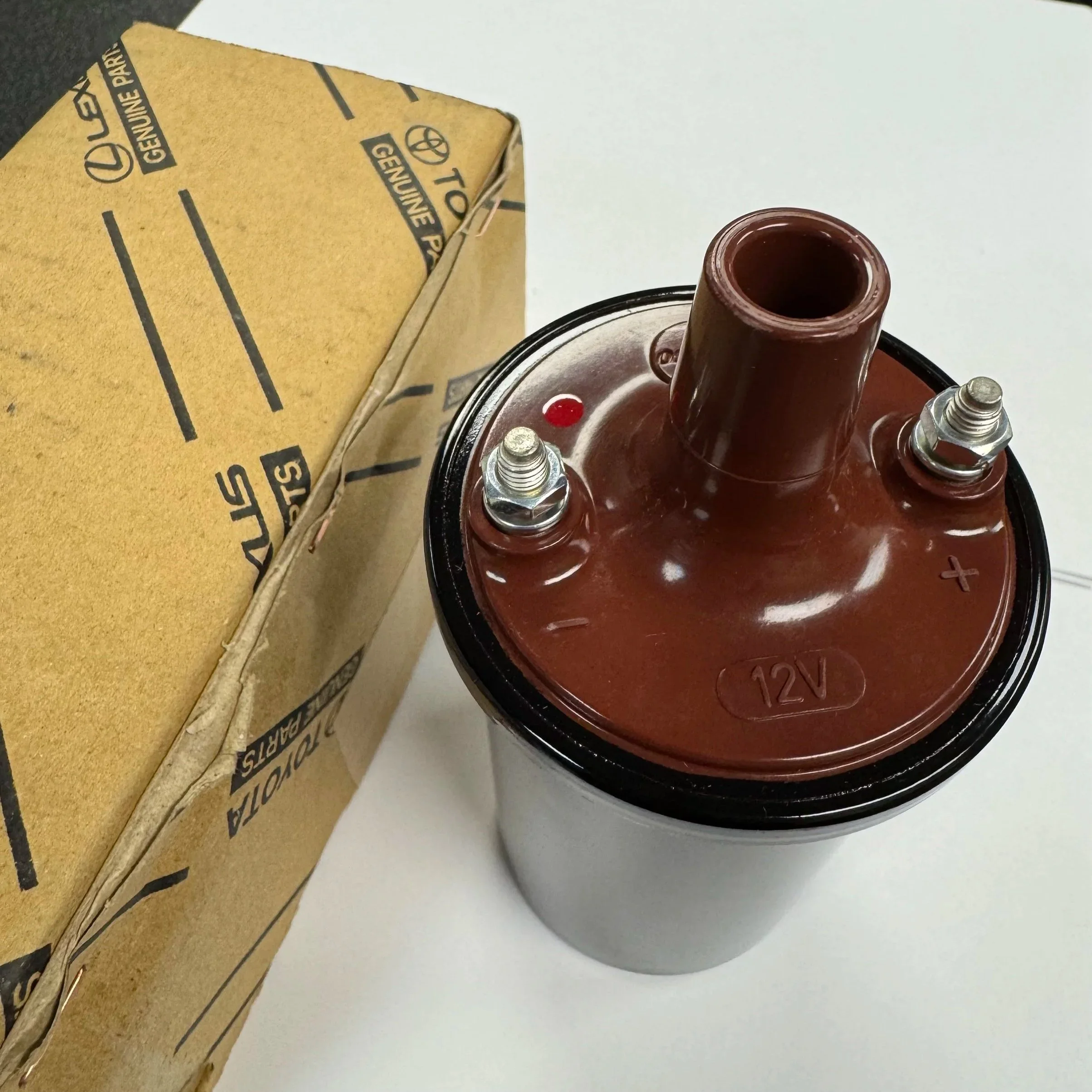 ignition coil 22RE / 22RTE / 3VZ pick ups, 1st and 2nd gen 4Runner