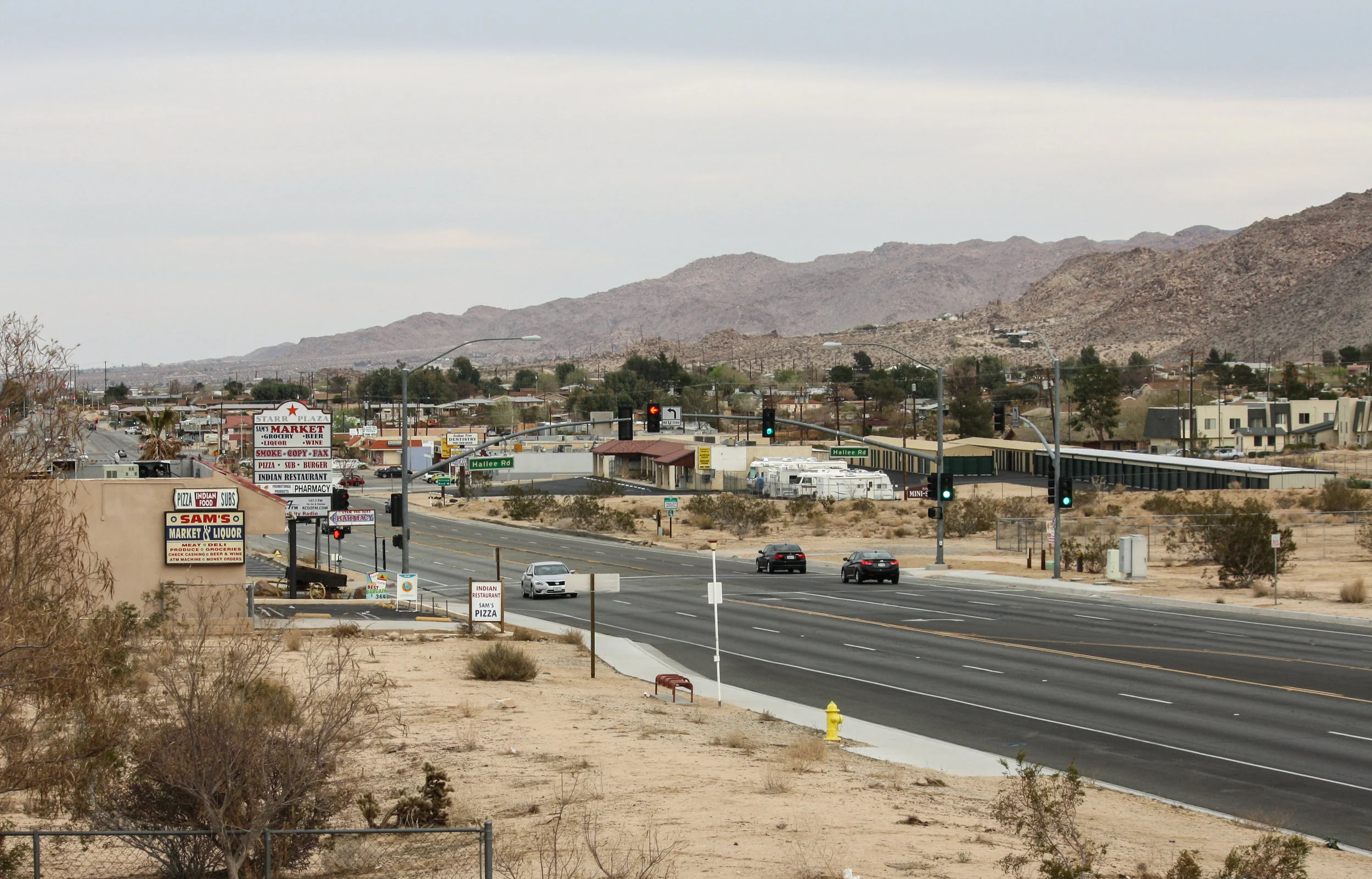 Description. (Document Link) Source: "Twentynine Palms Highway (State Route 62) in Joshua Tree, California" by Bernard Gagnon – Own work. Licensed under CC BY SA 4.0 via Wikimedia Commons – https://commons.wikimedia.org/wiki/File:Joshua_Tree,_California_01.jpg#/media/File:Joshua_Tree,_California_01.jpg