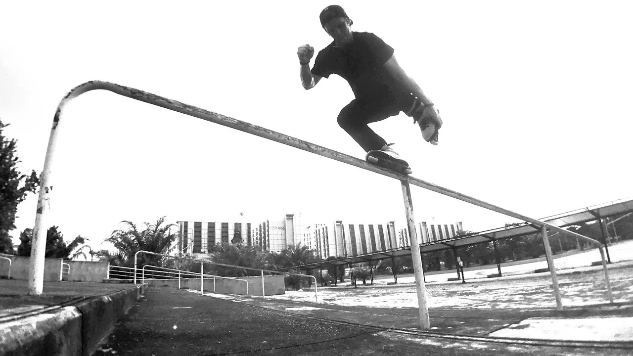 Jon Fromm - Asia Blade Trippin' 2016 | Razors