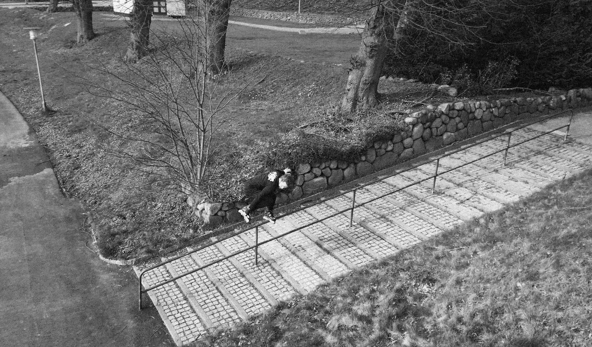 FS Backslide down the long 20 - Photo courtesy of Jonas Hannson