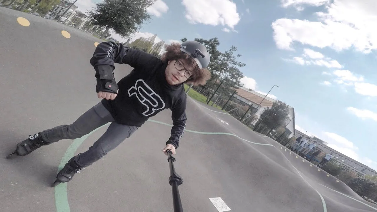 Tiago and friends inline skating a Pump Track