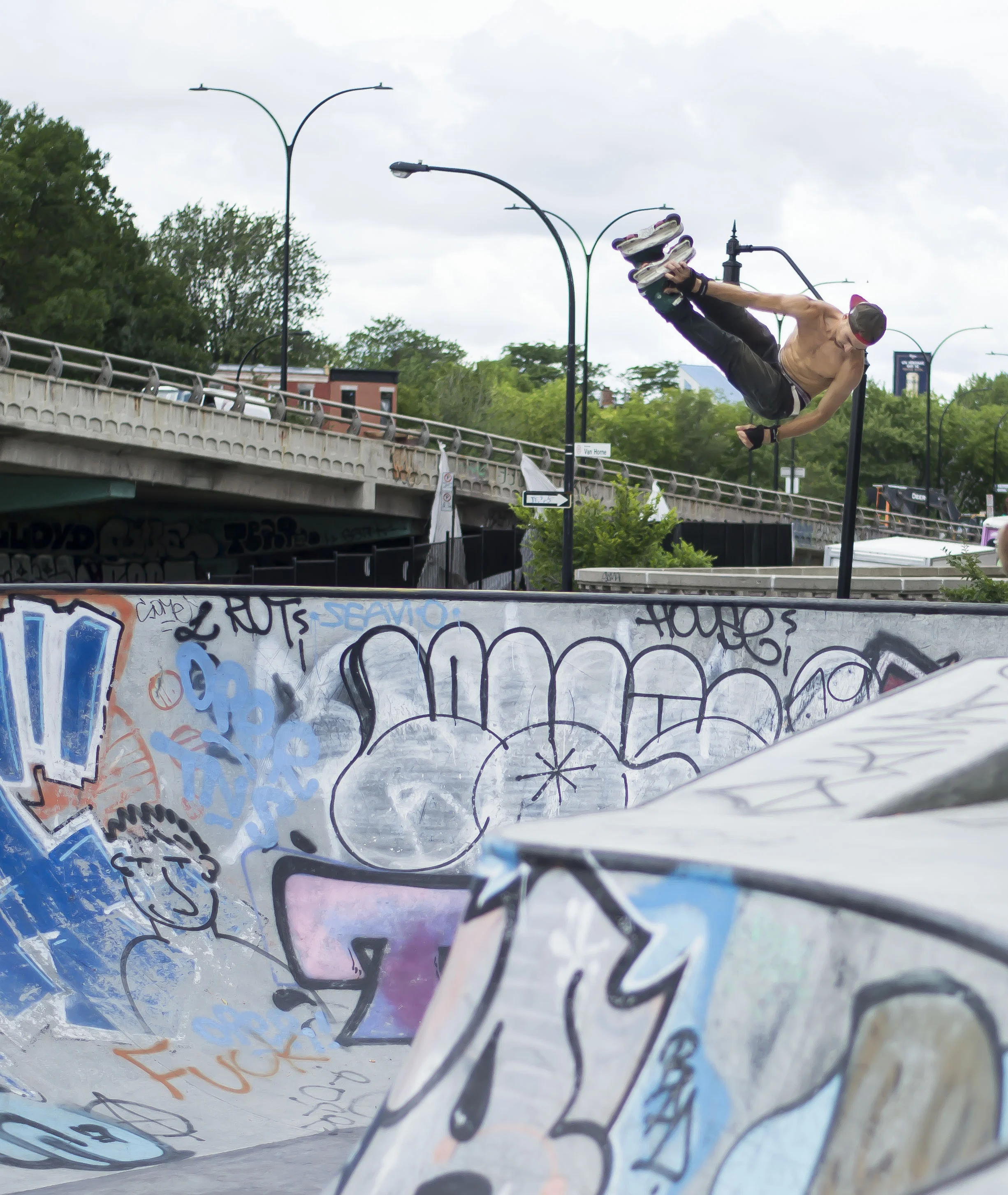 Mathieu Lapointe - Fakie 360 Rocket Photo: Gregory Rouvelin