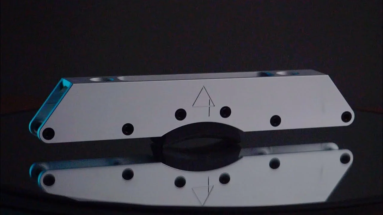 Ricardo Lino &amp; Flat Frames