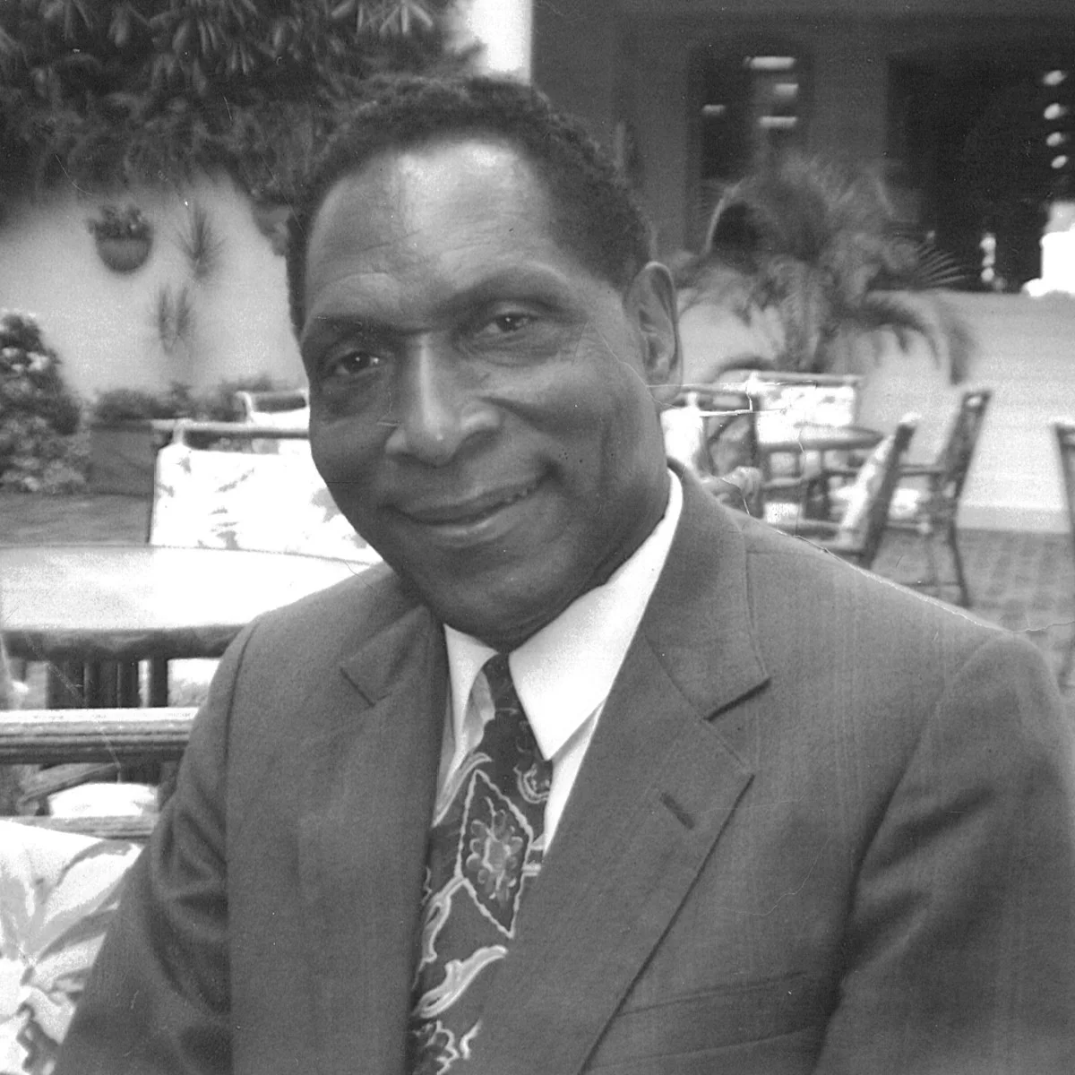 Dr. Marvin Davies
