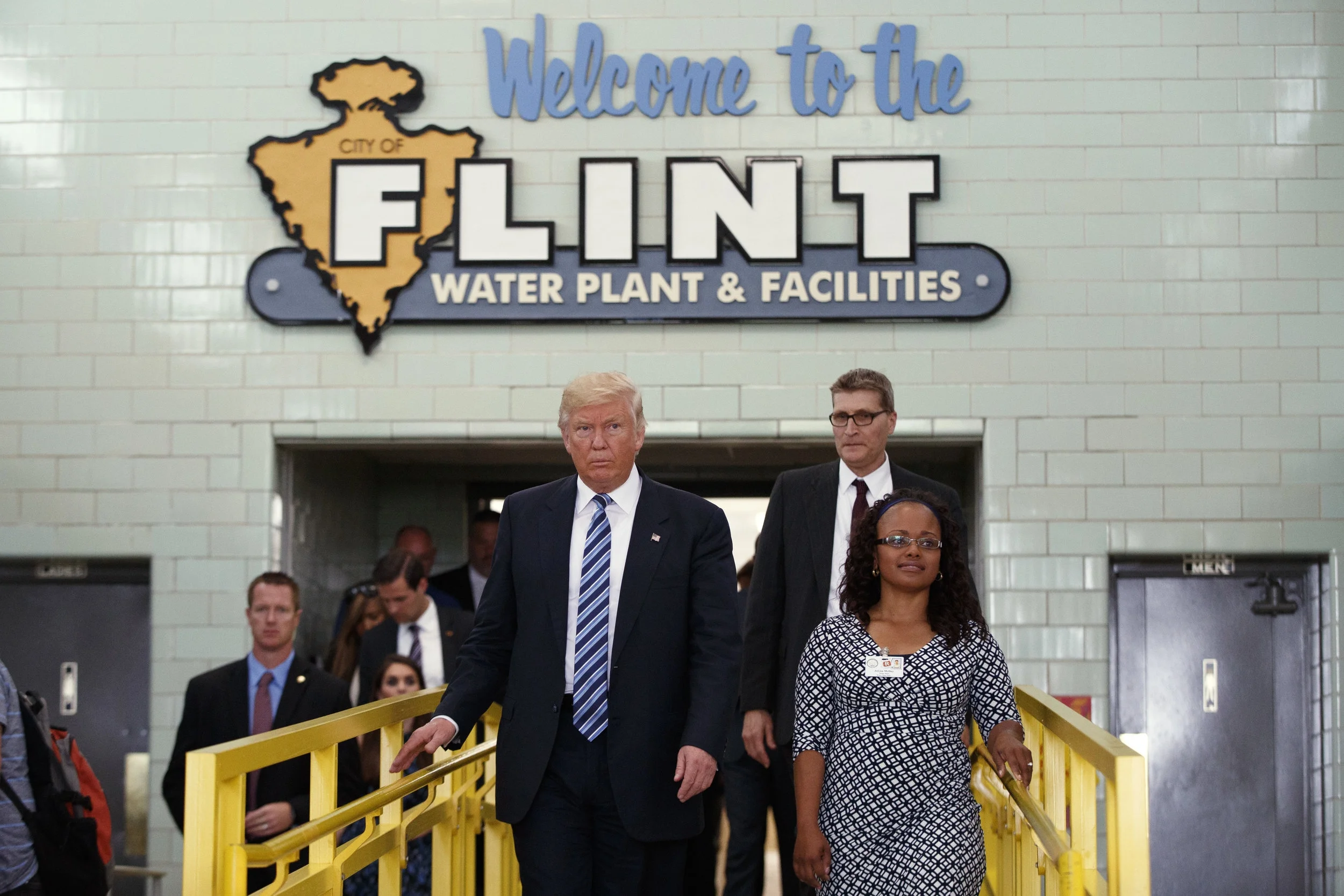 Donald Trump tours the Flint Water Plant and Facilities in Flint, Michigan, September 14, 2016. Credit: REUTERS/Mike Segar