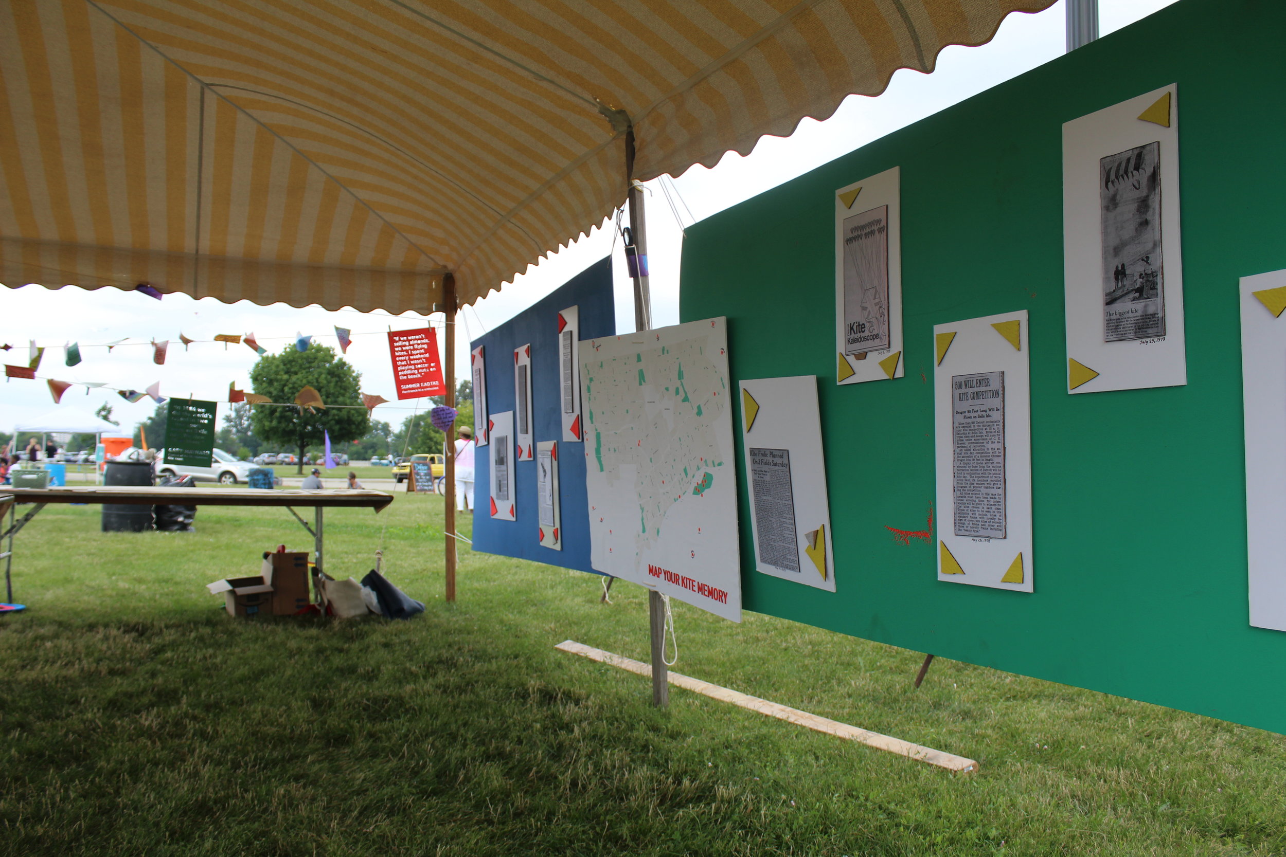  The Detroit Free Press article display boards "bookending" the Memory Map. 