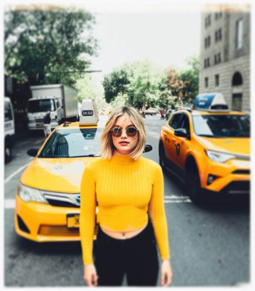 OLIVIA HOLT