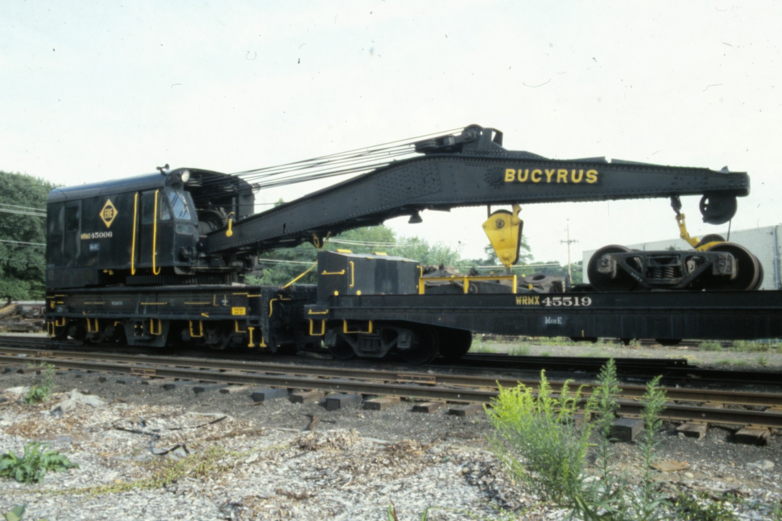 1993-09_Erie_45006_LocationUnknown_BillMcKelvey_BillMcKelveyCollection.jpg