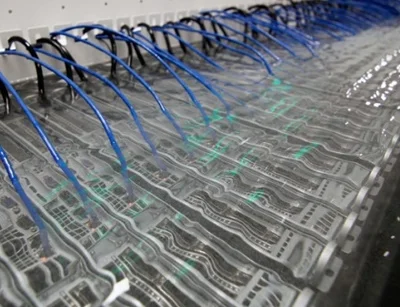 Liquid Immersion Cooling 擷取自 http://www.datacenterdynamics.com