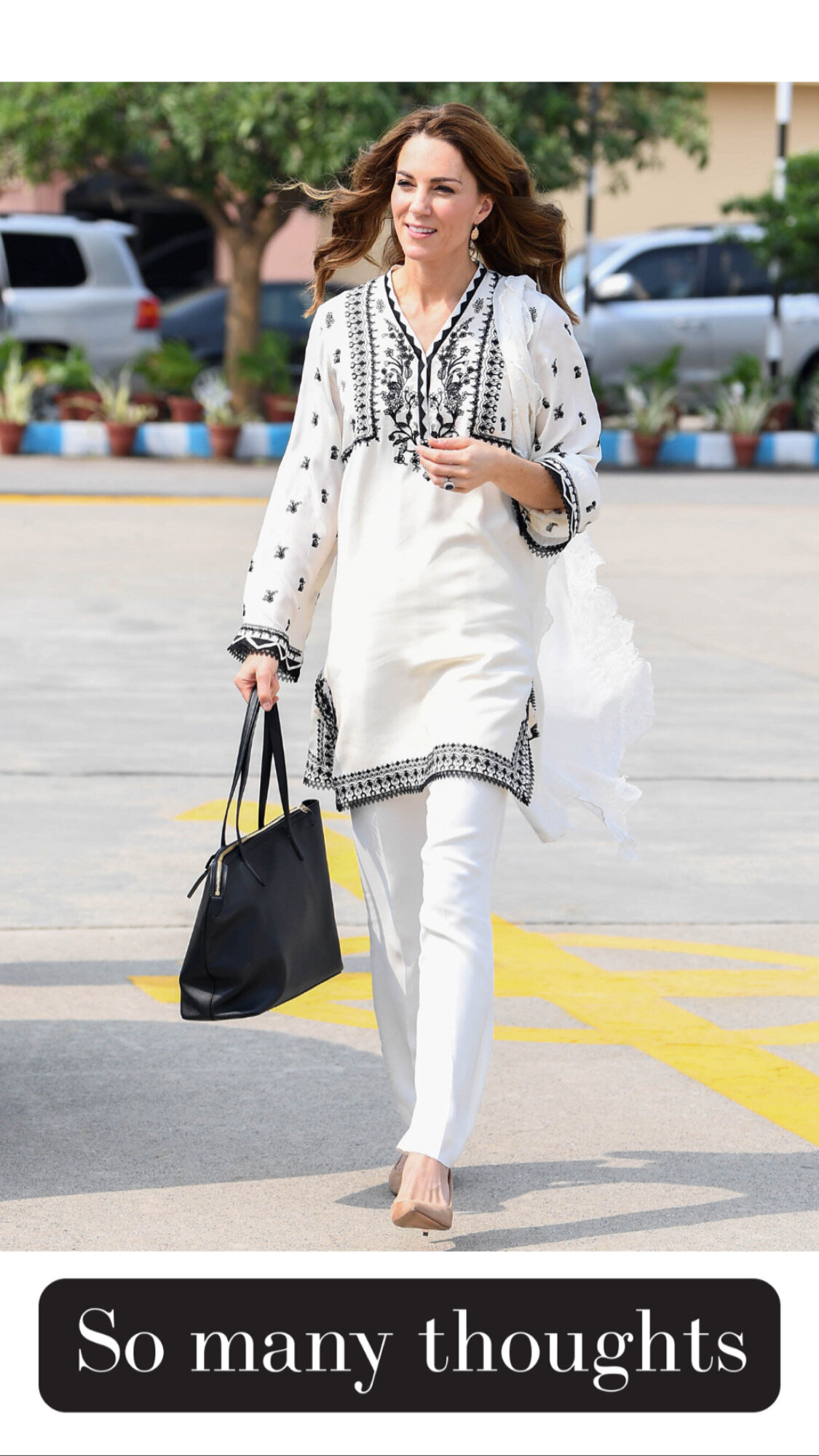 Kate_PakistanDay5_look1a.JPG