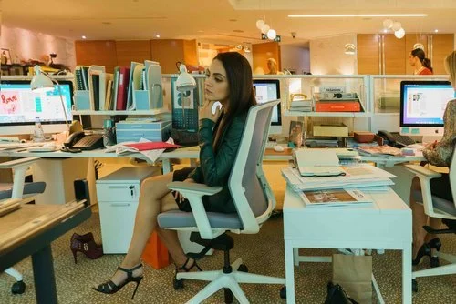 The Important Role of Fashion in ‘Luckiest Girl Alive’