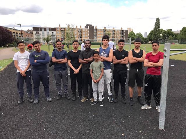 Great to see @g5_barstarz down at the gym motivating lots of young people. Keep up the good work! 💪
#antiknifecrime #training #fitness #fitnessmotivation #fitfam #getfit #poplar #calisthenics #bars #steelwarriors