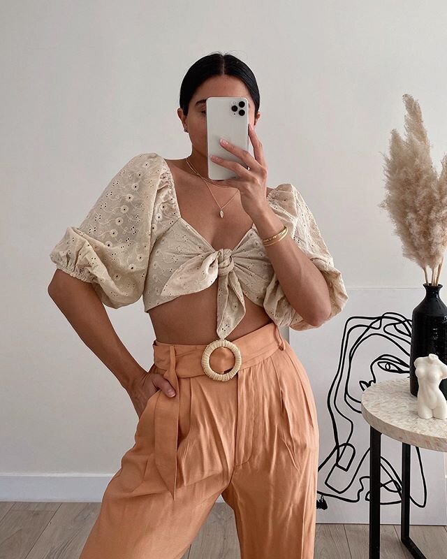 Mildly obsessed with this summer outfit! 🍑