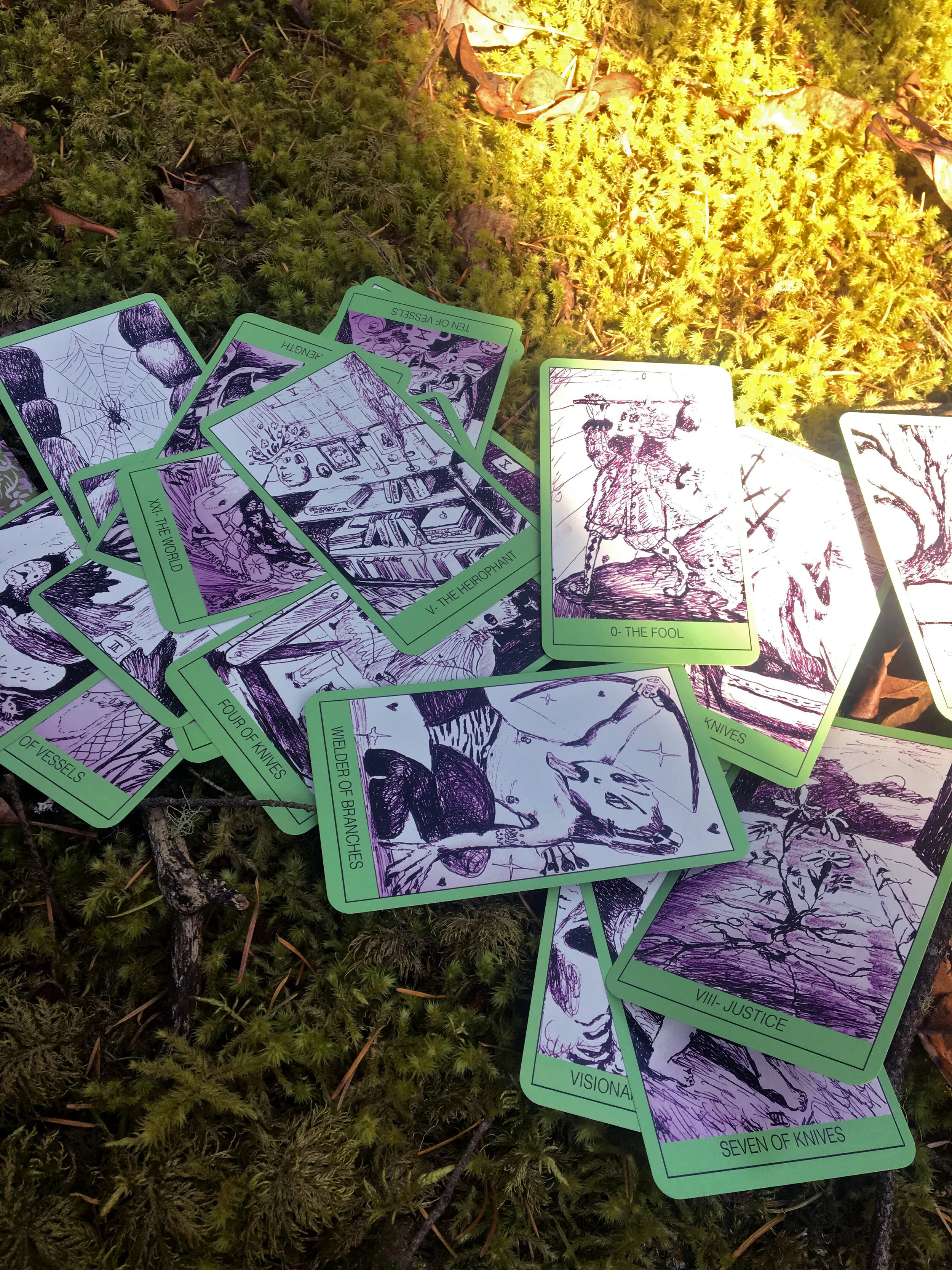 Ebb_Bayley_Metamorphic tarot.JPG