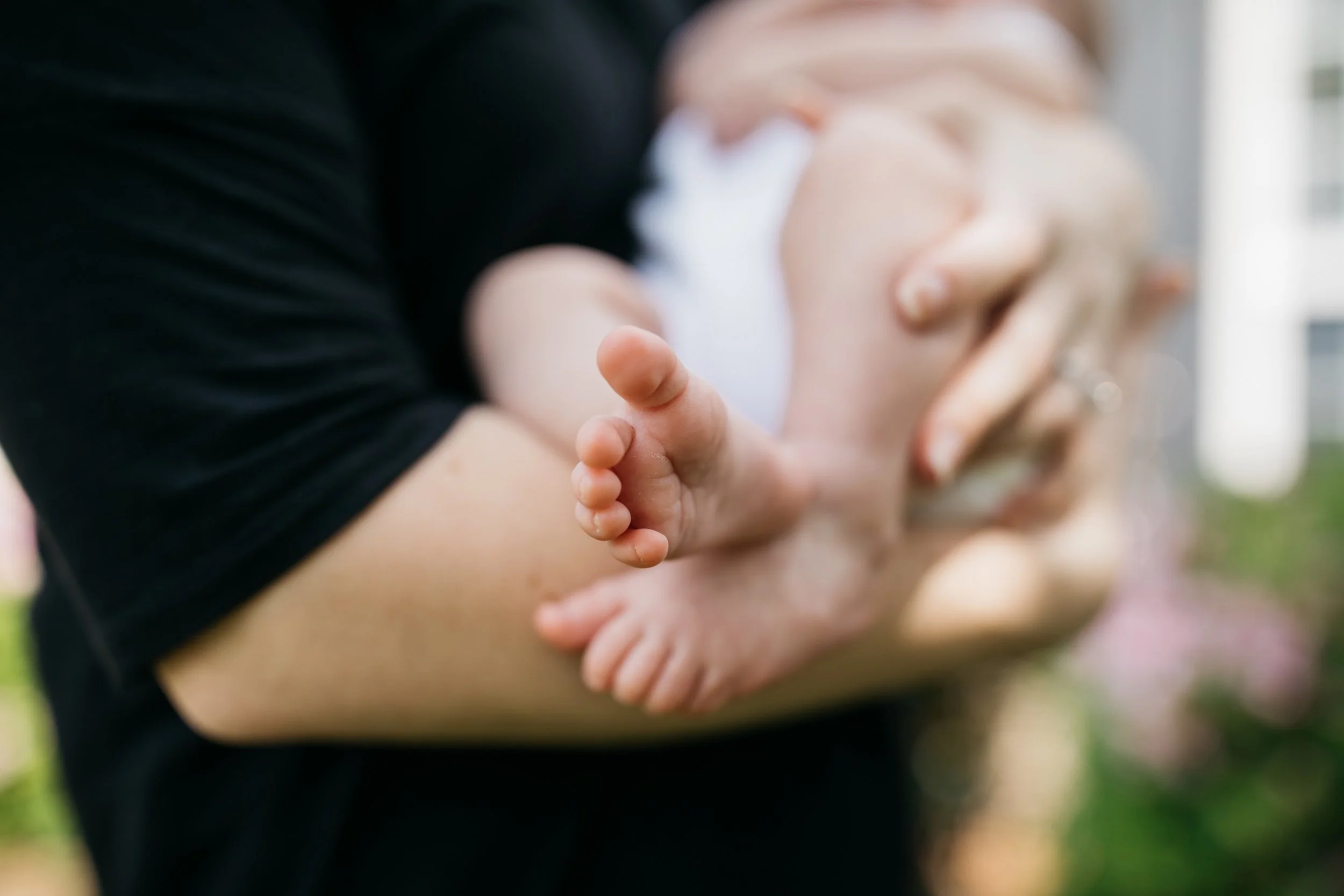 Why is This SO Hard?!? Early Breastfeeding Challenges and How To Overcome Them