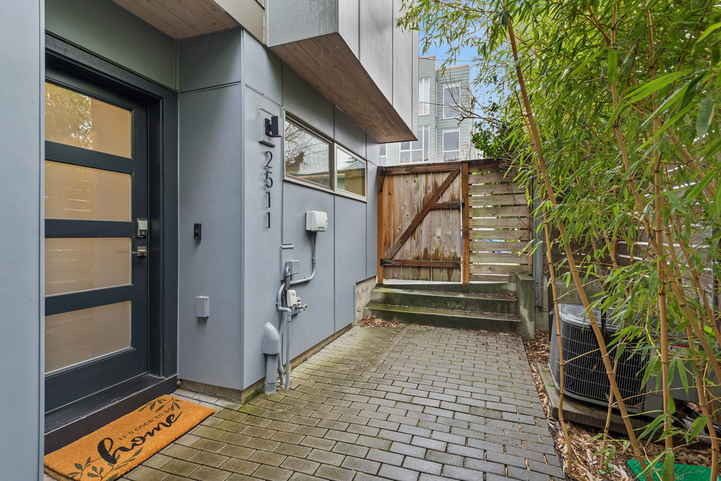 06-SE 29th Ave - Portland - 026.jpg