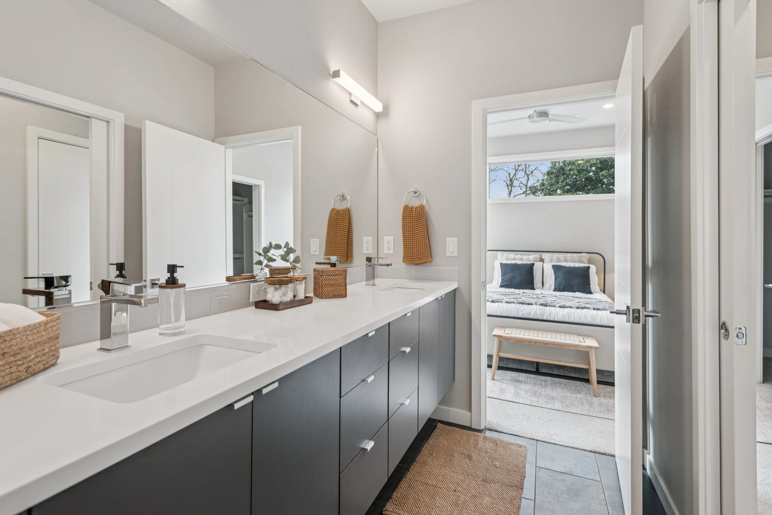 32-SE 29th Ave - Portland - 156.jpg